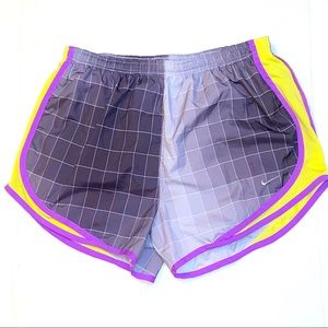 NWOT Women's Nike Tempo Running Shorts Size Small